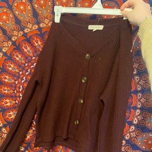 Cropped burgundy sweater :) worn once or twice for pictures. Super cute and soft